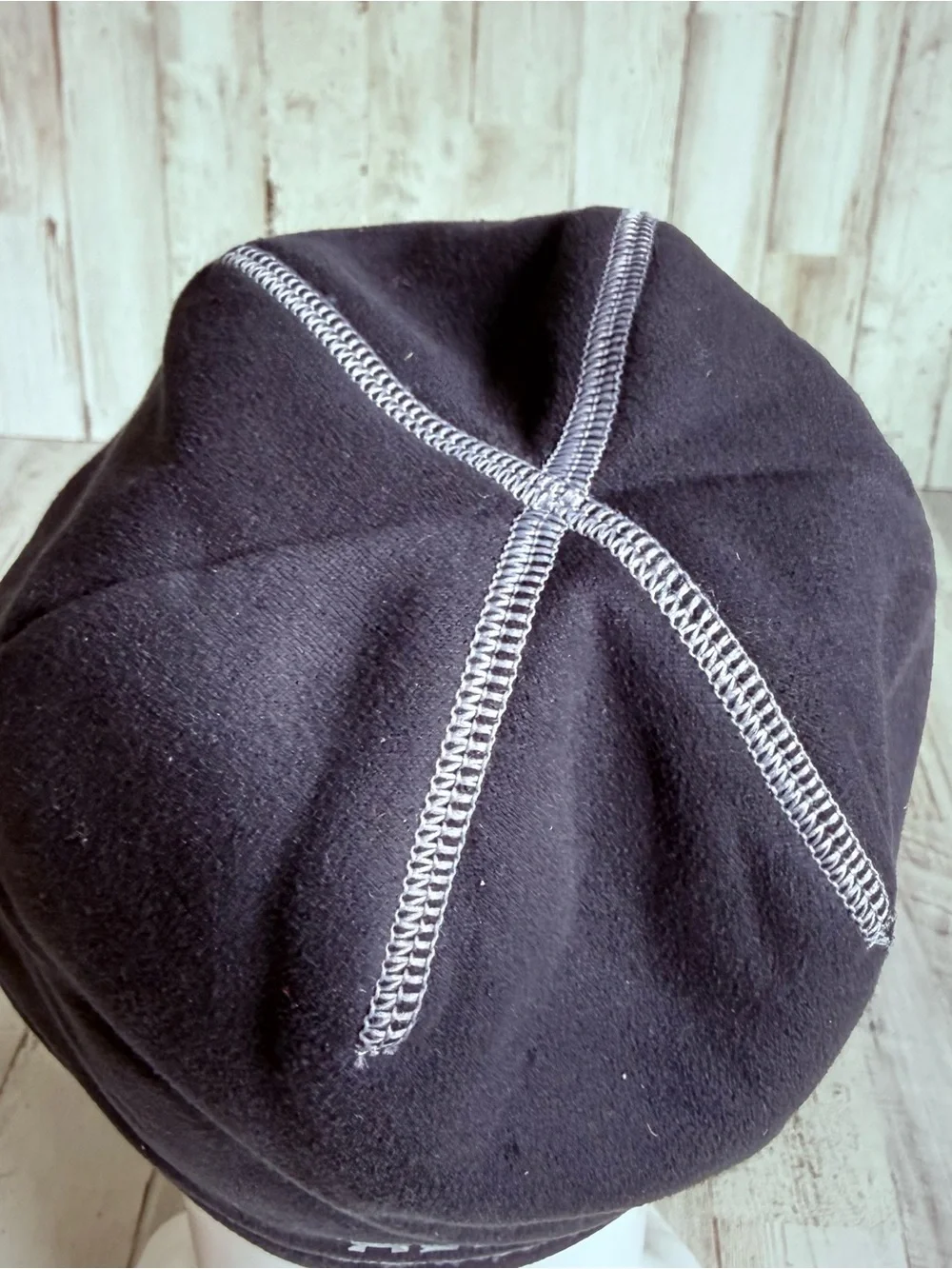 Under Armor Youth Size Toboggan Cap